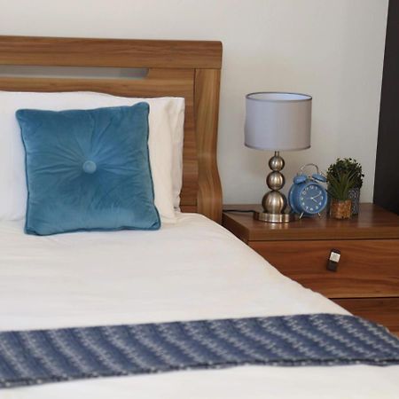 Denver Echo Exec. Guest House Maseru Bagian luar foto