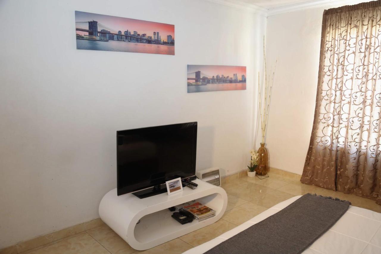 Denver Echo Exec. Guest House Maseru Bagian luar foto